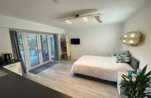 Maenporth Apartamento | The Boardroom at The Beach House