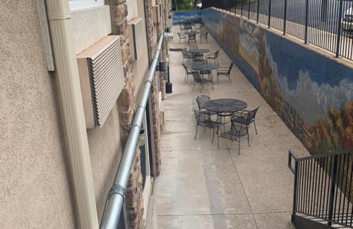 Branson Theater District Hotel | The Boardwalk Inn
