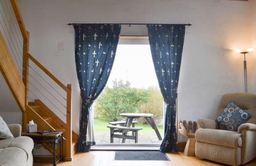 Lochmaddy Casa | The Boat House