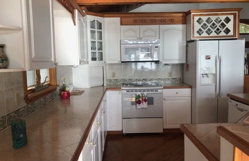 Mount Dora Cabina | The Boat House on Lake Dora - Waterfront & Downtown