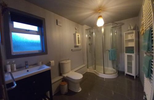Elgin Casa | The Boathouse