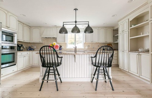 Rowayton Casa | The Boathouse on Five Mile River