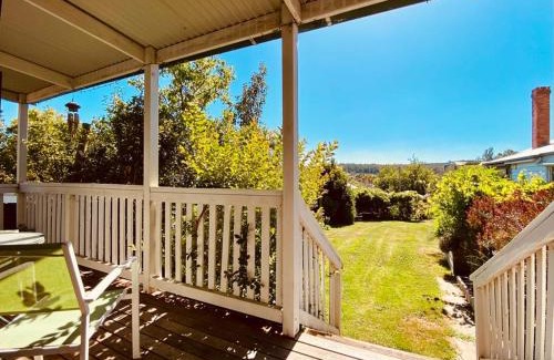 Creswick Casa | The Bohemian Art Studio