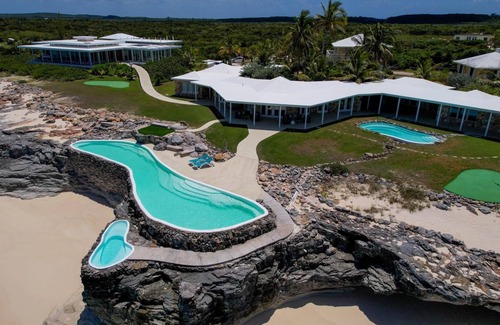 Cockburn Town Villa | The Bohemian Beach House