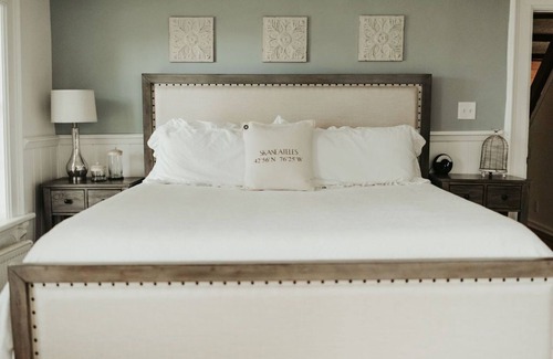 Skaneateles Cama Y Desayuno | The Bond 1835