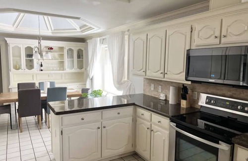 McAllen Casa | The Book and Bed Pool House!