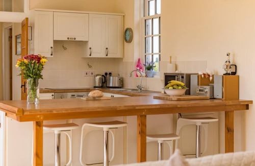 Rodmersham Otro | The Bothy, Faversham