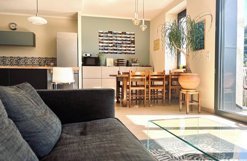 Saint-Claude Apartamento | The Boulevard Bellevue balcony