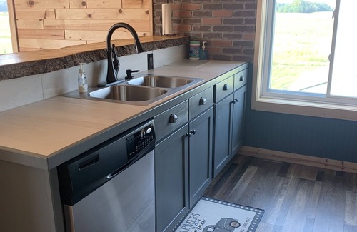 Hamilton Apartamento | The Bourbon Barrel !NEW patio & firepit area!