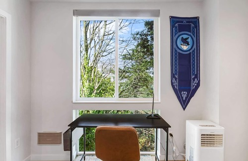 East Queen Anne Apartamento | The Boy Who Lived, Harry Potter's Sweet Suite