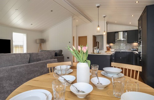 Haverthwaite Cabaña | THE BRAMBLES, pet friendly, with a garden in Haverthwaite