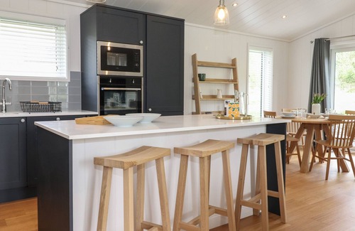 Haverthwaite Cabaña | THE BRAMBLES, pet friendly, with a garden in Haverthwaite