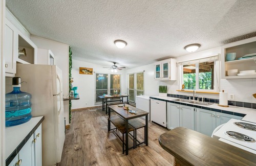 Tahlequah Casa | Riverfront Property On 5 Acres