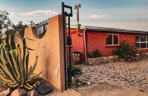 Colonia Dublan Villa | The Brick House