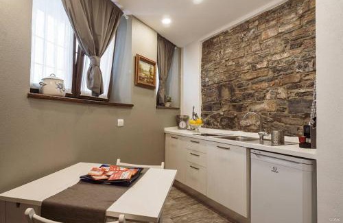 Torno Apartamento | The Bridge Home