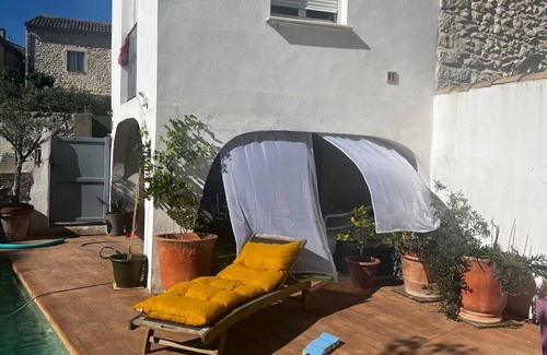 Russan Casa | THE BRIDGE HOUSE