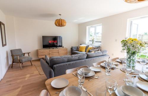 St. Eval Casa | The Bright House, St Eval - near Padstow, Mawgan Porth, Watergate, Bedruthan & Porthcothan