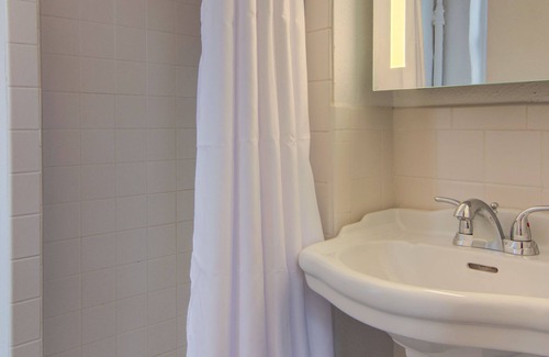Downtown Steamboat Springs Hotel | The Bristol By Magnuson Worldwide
