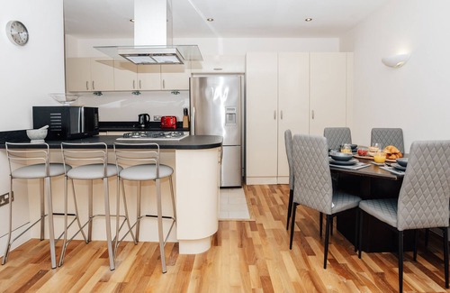 Crouch End Casa | The Broadway - Crouch End