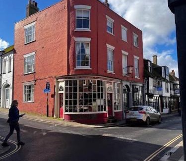 Rye Apartamento | The Brontë Wing at The Apothecary Rye