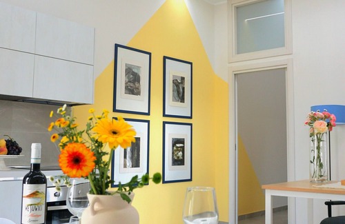 Scafati Casa | The Broom