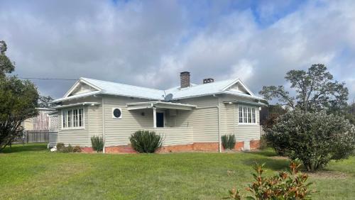 Tenterfield Casa | The Brown House Tenterfield