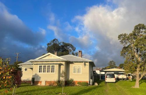 Tenterfield Casa | The Brown House Tenterfield