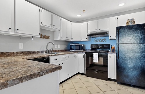 Old Orchard Beach Casa | The Brunswick #450 by Bayley Vacation Rentals