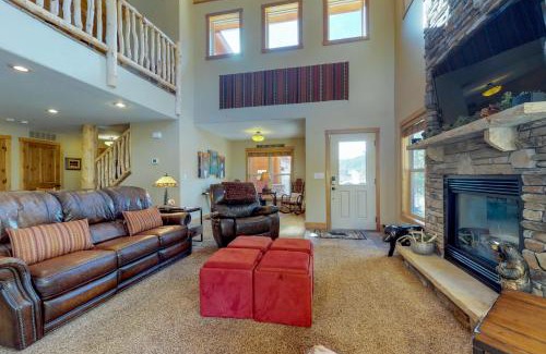 Estes Park Casa | The Buckhead Permit #3491