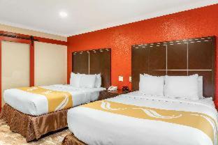 Northwest Anaheim Hotel | The Buena Park Hotel & Suites