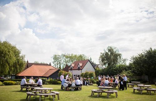 Maldon Hotel | The Bull at Great Totham Limited