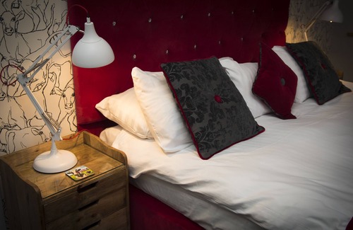 Barton Mills Hotel | The Bull Inn