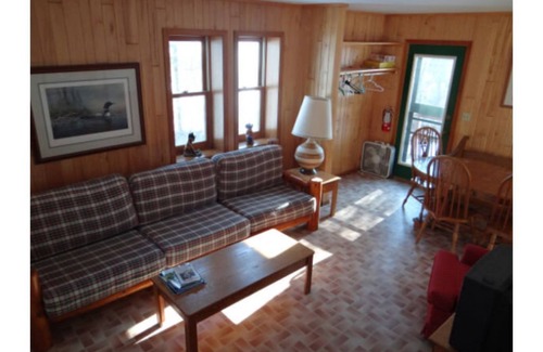 Stone Lake Cabina | The Bunk House