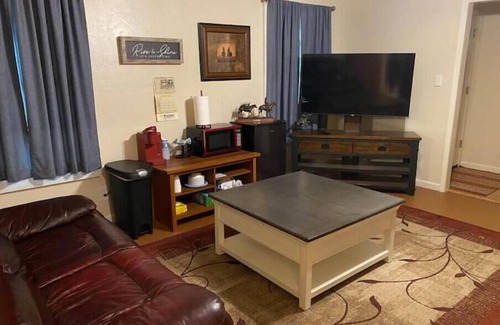 Greenville Apartamento | The Bunkhouse- 2 bedroom guest suite