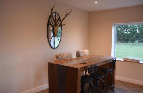 Coleford Casa | The Bunkhouse - 2 bedroom home with parking