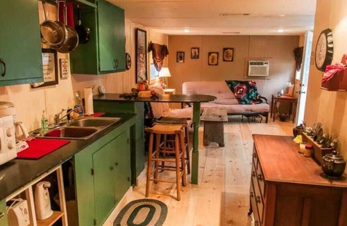 Hawkins Casa | The Bunkhouse @ Music Springs