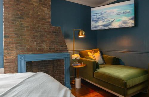Newport Cama Y Desayuno | The Burbank Rose Inn