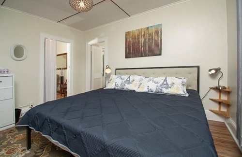 South Green Apartamento | The Bushnell Suite C2 CURRENT Upgrades are Underway Daily!