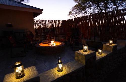 Bela-Bela Casa | The Bushveld Farmhouse in Mabalingwe Nature Reserve