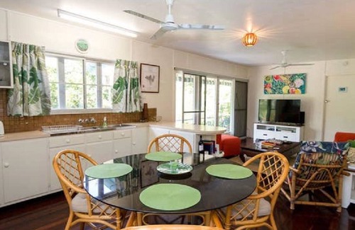 Horseshoe Bay Casa | La casa de las mariposas es una romántica perfecta.