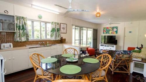 Horseshoe Bay Casa | The Butterfly House, Beautiful Home Near The Beach