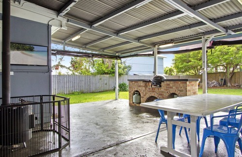 Bendalong Casa | La Casa de las Mariposas en Bendalong está completamente cercada para que los perros de la familia también puedan pasar sus vacaciones.