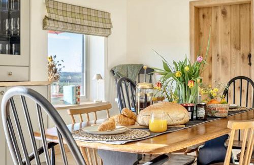 Holditch Casa | The Byre Dorset