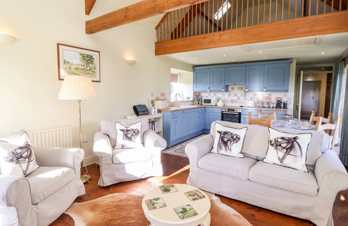 Morpeth Cabaña | THE BYRE, pet friendly, character holiday cottage in Morpeth