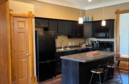 Eau Claire Apartamento | The Byron A. Historic Eau Claire Home