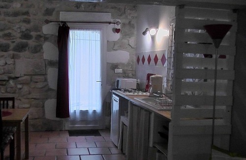 Saint-Paul-Trois-Chateaux Cabaña | La cabaña "Tomillo" para 2 personas
