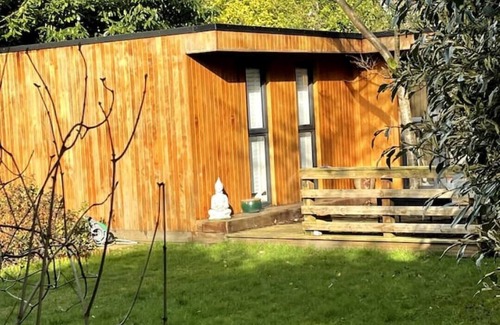High Barnet Cabina | The Cabin - Arkley, Barnet