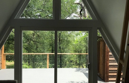 Lockhart Cabina | The Cabin at Spencer Ranch.