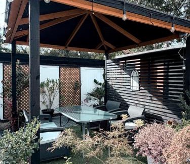 Toddington Apartamento | The Cabin at the Orchard House- Stricly No Parties