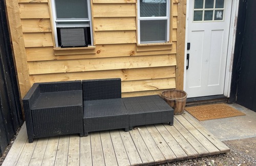 Sodus Point Apartamento | The Cabin at the lodge